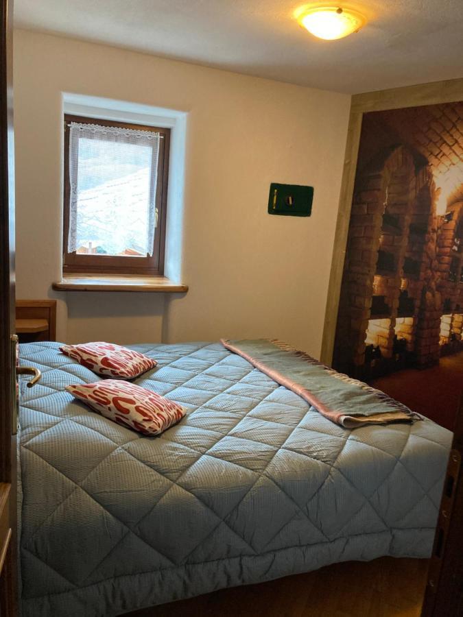Lo Sondzo - Il Sogno Apartment Nus Bagian luar foto
